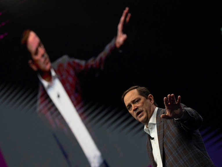 Šef moćne kompanije upozorava: AI bum će stvoriti pobjednike i pokolj